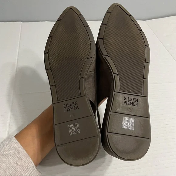 Eileen Fisher Devi Nubuck Slingback Wedge Sandals - Picture 9 of 11